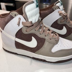 Nike High Dunks